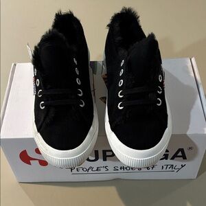 Superga Women's Black and White Fur-Trimmed Suede Sneakers NWT in Box